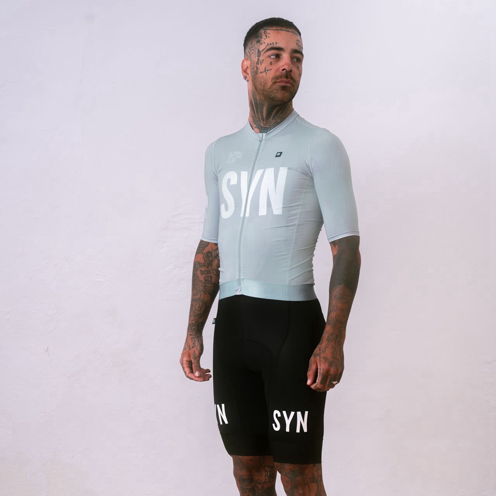 Cycling Bib Shorts - طقم بدلة ركوب الدراجات بأكمام قصيرة